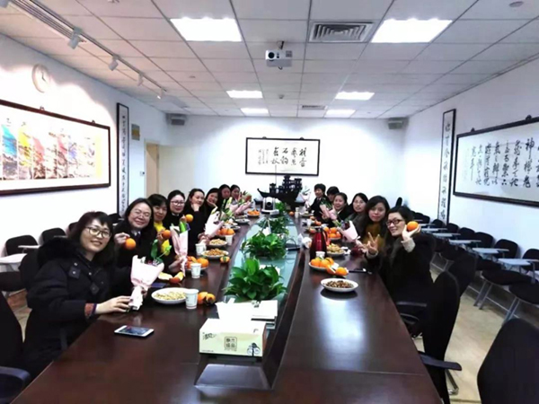 利来国际app女神欢度第109个三八国际妇女节