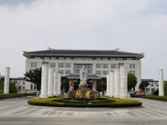 国庆中秋双节同庆，利来国际app集团红旗飘扬！