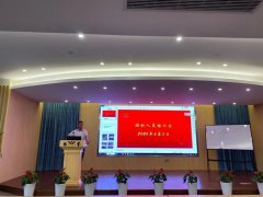 杨桂荣总裁亲自授课，设计培训会激发创意巧思