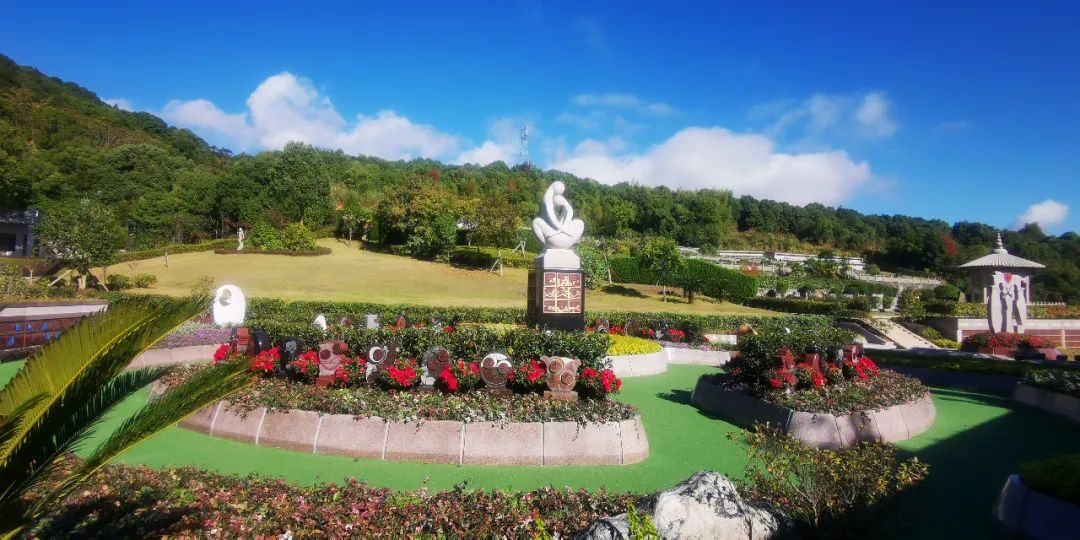 亮点 | 这座陵园入选省级节地生态安葬示范点，绝非偶然