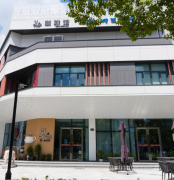 叮咚，Y·CAFE请您领取十月惊喜~