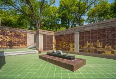 铜韵镌永：墓园美学的金属诗篇